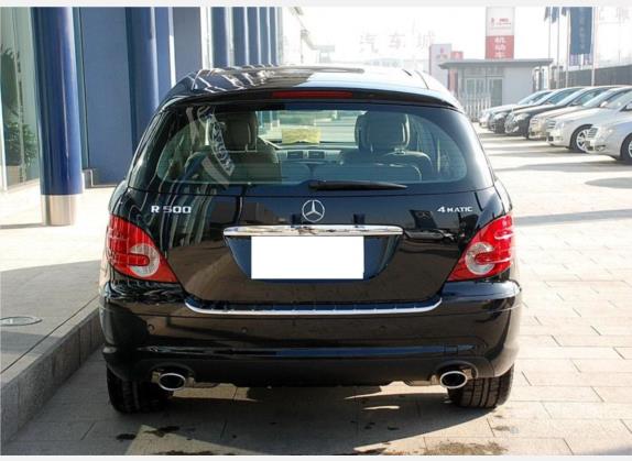 奔驰R级 2007款 R 500 L 4MATIC 外观   正后