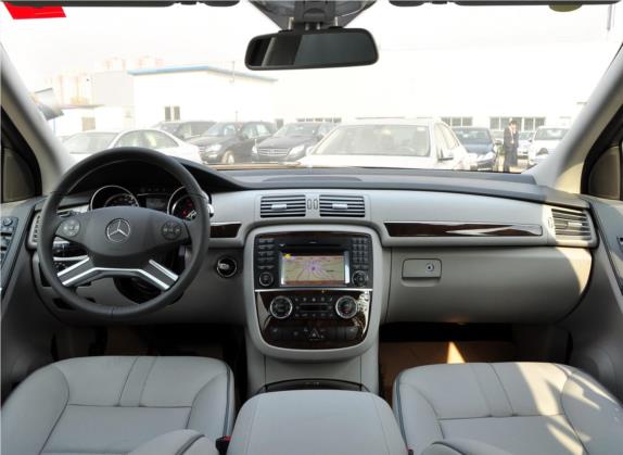 奔驰R级 2010款 R 350 L 4MATIC 中控类   中控全图