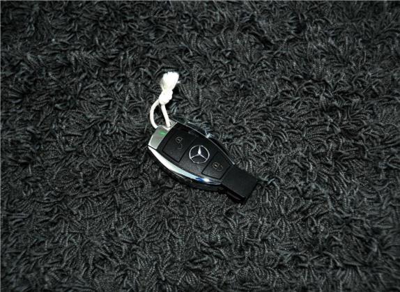 奔驰R级 2011款 R 300 L 豪华型 其他细节类   钥匙