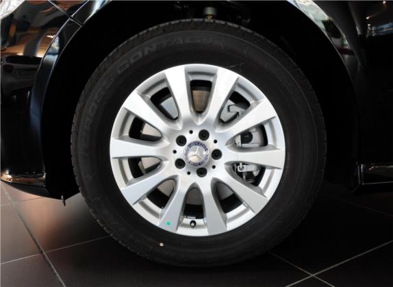 奔驰R级 2011款 R 350 L 4MATIC 其他细节类   前轮