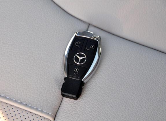 奔驰R级 2011款 R 350 L 4MATIC 其他细节类   钥匙