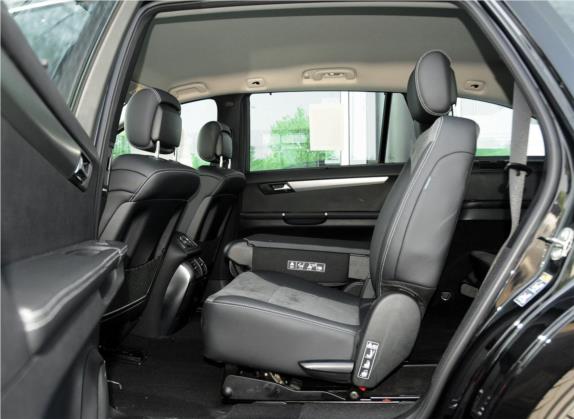 奔驰R级 2014款 R 320 4MATIC 商务型 车厢座椅   后排空间