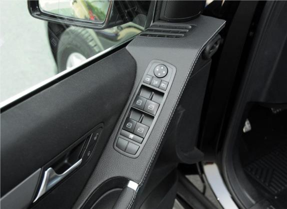 奔驰R级 2014款 R 320 4MATIC 商务型 车厢座椅   门窗控制