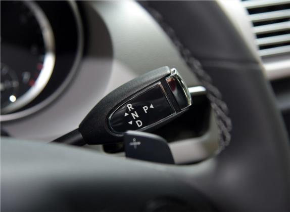 奔驰R级 2015款 R 400 4MATIC 豪华型 中控类   挡把