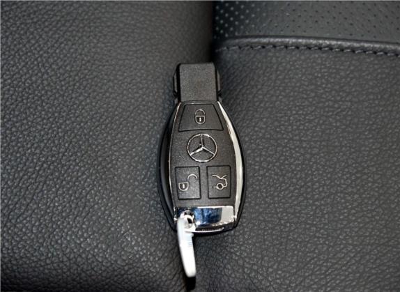 奔驰R级 2017款 R 320 4MATIC 商务型臻藏版 其他细节类   钥匙