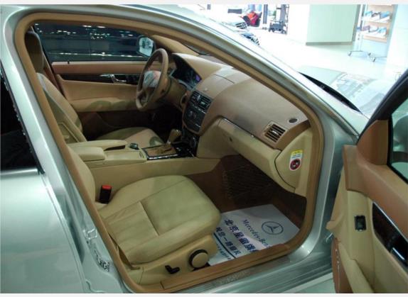 奔驰C级(进口) 2007款 C 200K 优雅型 车厢座椅   前排空间