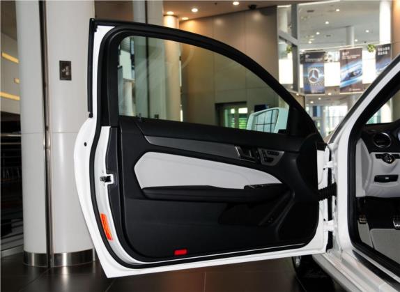 奔驰C级(进口) 2013款 C 180 轿跑版 车厢座椅   前门板