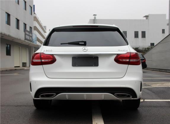 奔驰C级(进口) 2017款 C 200 4MATIC 旅行轿车 外观   正后