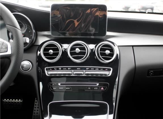 奔驰C级(进口) 2017款 C 200 4MATIC 轿跑版 中控类   中控台