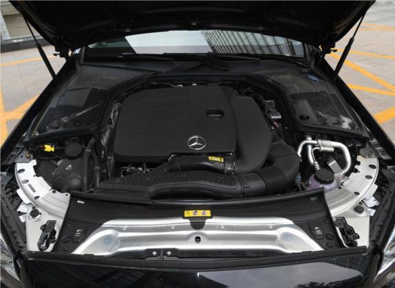 奔驰C级(进口) 2019款 C 260 4MATIC 旅行轿车 其他细节类   发动机舱
