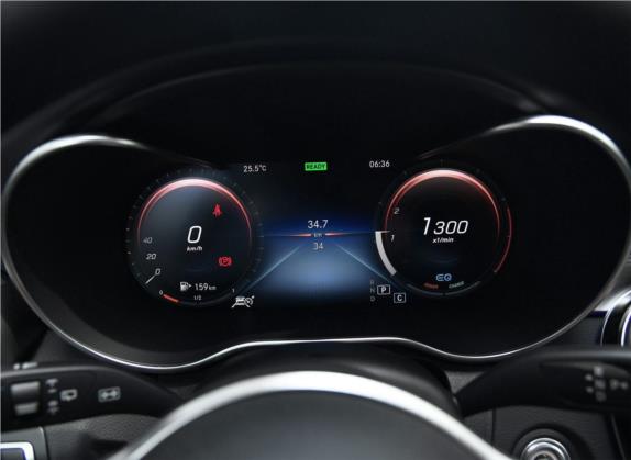 奔驰C级(进口) 2019款 C 260 4MATIC 旅行轿车 中控类   仪表盘