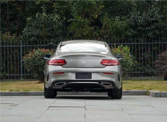 奔驰C级(进口) 2020款 C 260 轿跑车 外观   正后