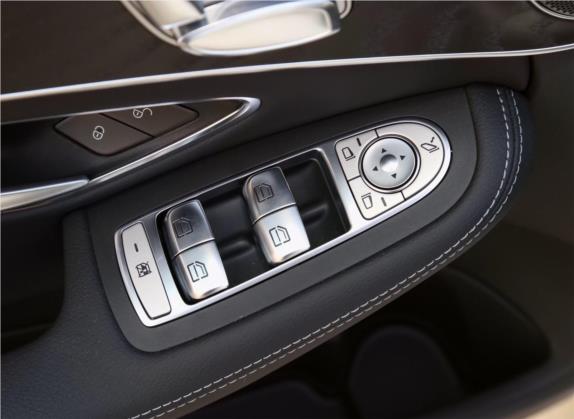 奔驰C级(进口) 2020款 C 200 旅行轿车 车厢座椅   门窗控制