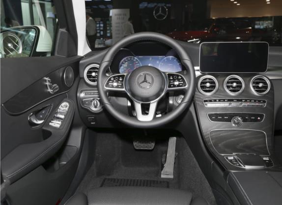 奔驰C级(进口) 2020款 改款 C 200 旅行轿车 中控类   驾驶位