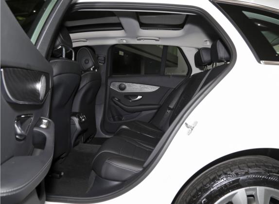 奔驰C级(进口) 2020款 改款 C 200 旅行轿车 车厢座椅   后排空间
