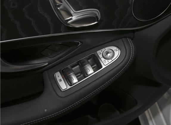 奔驰C级(进口) 2020款 改款 C 200 旅行轿车 车厢座椅   门窗控制