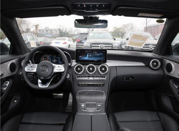 奔驰C级(进口) 2022款 改款 C 200 轿跑车 中控类   中控全图