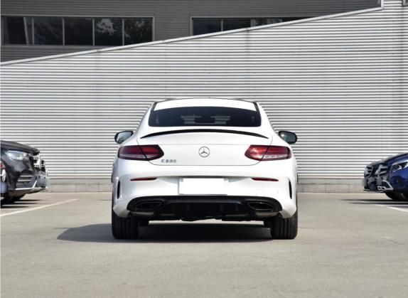 奔驰C级(进口) 2023款 C 260 轿跑车 外观   正后