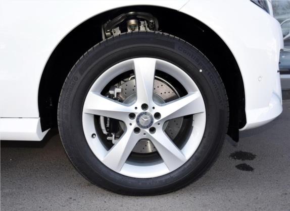 奔驰M级 2015款 ML 320 4MATIC 其他细节类   前轮