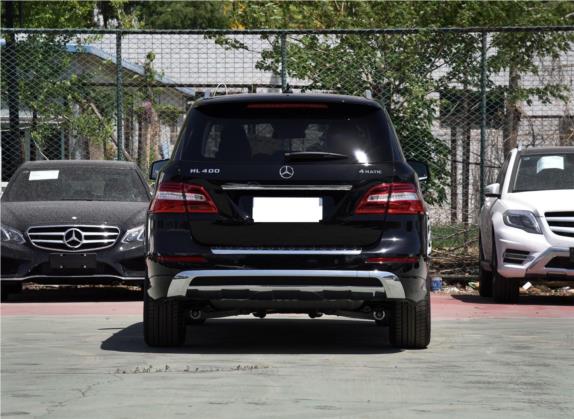奔驰M级 2015款 ML 400 4MATIC豪华型 外观   正后