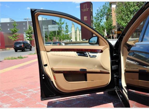 奔驰S级 2008款 S 600 L 车厢座椅   前门板