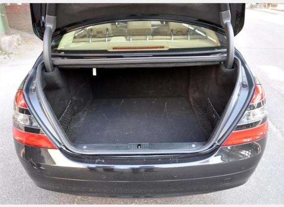 奔驰S级 2008款 S 300 L 尊贵型 车厢座椅   后备厢