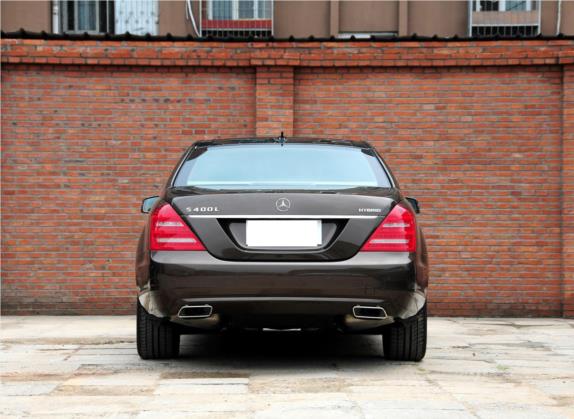 奔驰S级 2010款 S 400 L HYBRID 外观   正后