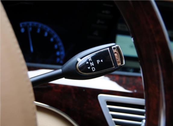 奔驰S级 2010款 S 400 L HYBRID 中控类   挡把