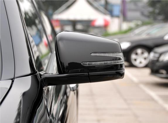 奔驰S级 2010款 S 300 L 豪华型 外观细节类   外后视镜
