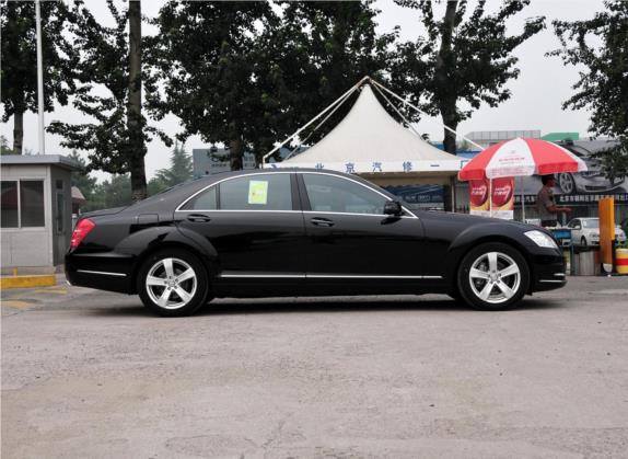 奔驰S级 2010款 S 300 L 豪华型 外观   正侧
