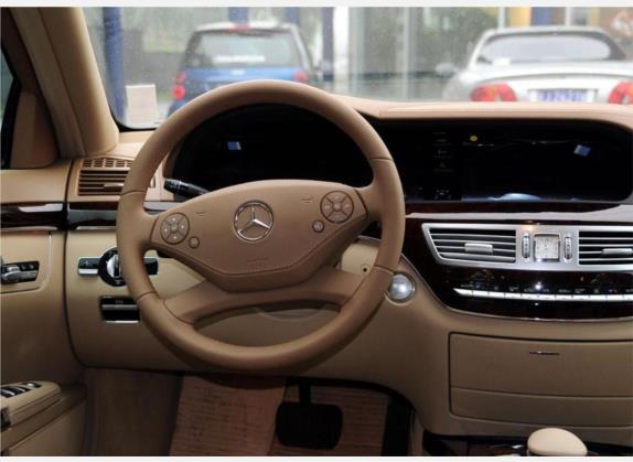 奔驰S级 2010款 S 350 L 豪华型 中控类   驾驶位
