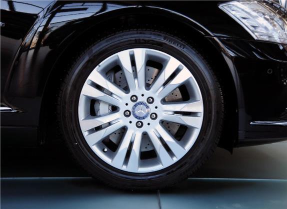 奔驰S级 2011款 S 500 L CGI 4MATIC 其他细节类   前轮