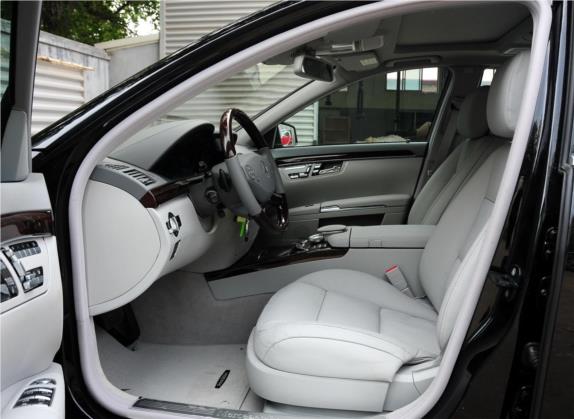 奔驰S级 2012款 S 350 L Grand Edition 车厢座椅   前排空间