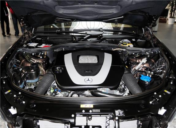 奔驰S级 2012款 S 300 L 商务型 Grand Edition 其他细节类   发动机舱