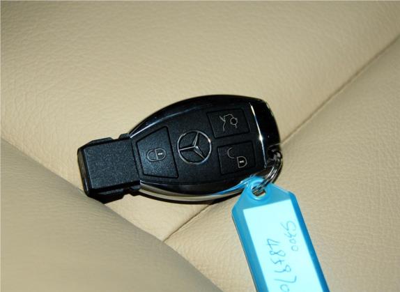 奔驰S级 2012款 S 300 L 商务型 Grand Edition 其他细节类   钥匙