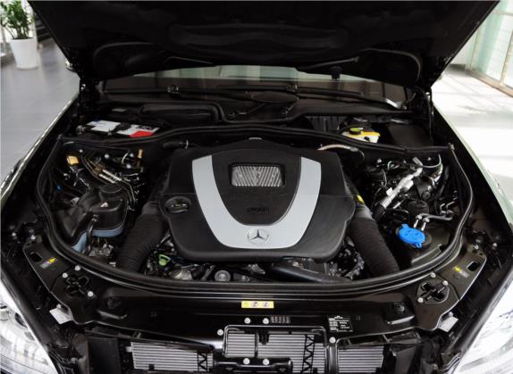 奔驰S级 2012款 S 300 L 尊贵型 Grand Edition 其他细节类   发动机舱