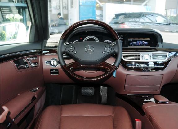 奔驰S级 2012款 S 350 L 4MATIC Grand Edition 中控类   驾驶位