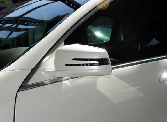 奔驰S级 2012款 S 350 L 4MATIC Grand Edition 外观细节类   外后视镜