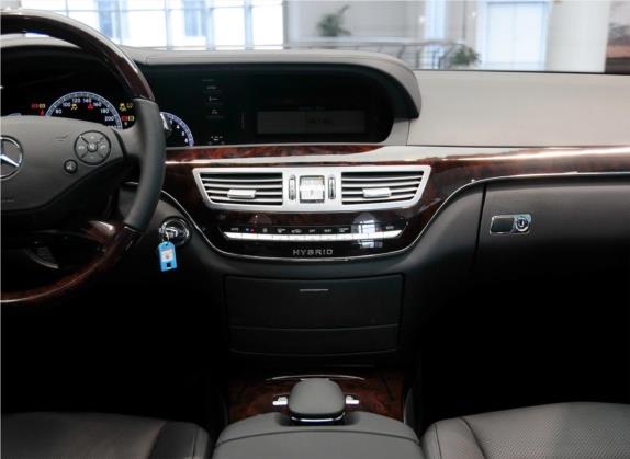 奔驰S级 2012款 S 400 L HYBRID Grand Edition 中控类   中控台