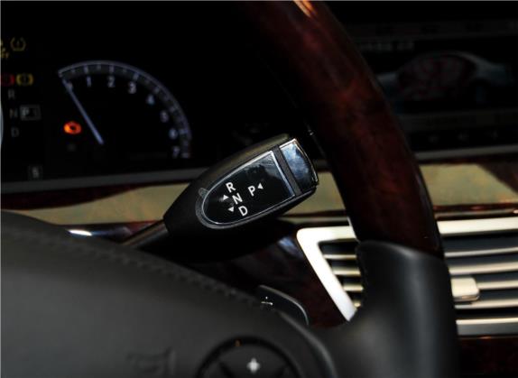 奔驰S级 2012款 S 400 L HYBRID Grand Edition 中控类   挡把