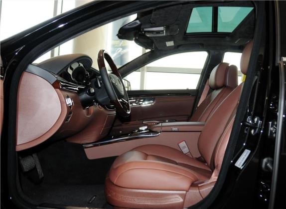 奔驰S级 2012款 S 500 L 4MATIC Grand Edition 车厢座椅   前排空间