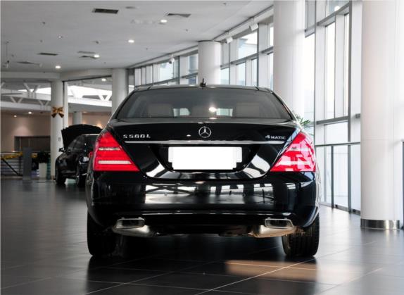 奔驰S级 2012款 S 500 L 4MATIC Grand Edition 外观   正后