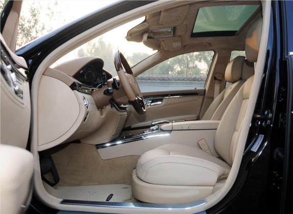 奔驰S级 2012款 S 600 L Grand Edition 车厢座椅   前排空间