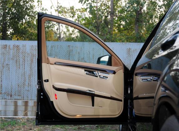 奔驰S级 2012款 S 600 L Grand Edition 车厢座椅   前门板