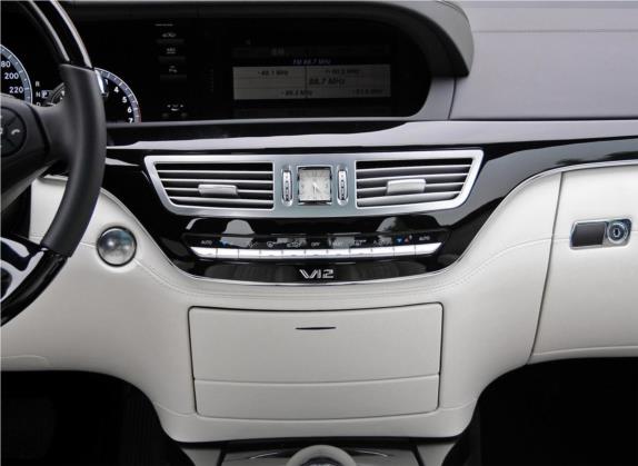 奔驰S级 2012款 S 600 L Grand Edition designo 中控类   中控台