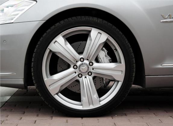奔驰S级 2012款 S 600 L Grand Edition designo 其他细节类   前轮