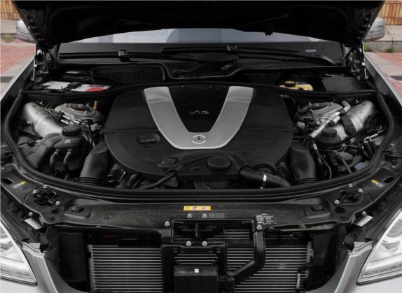 奔驰S级 2012款 S 600 L Grand Edition designo 其他细节类   发动机舱