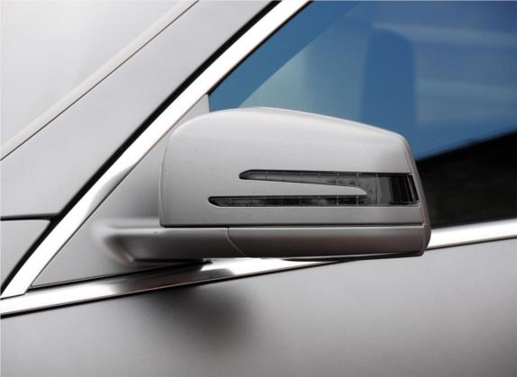 奔驰S级 2012款 S 600 L Grand Edition designo 外观细节类   外后视镜