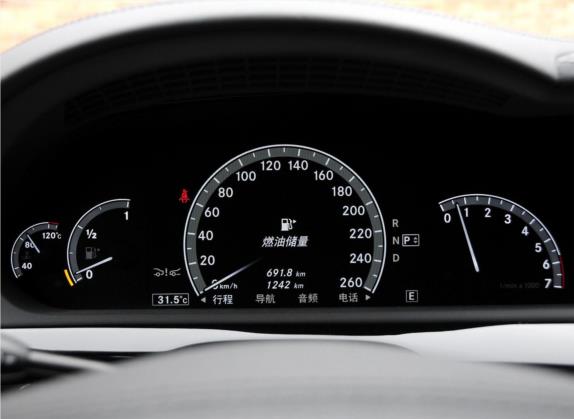 奔驰S级 2012款 S 600 L Grand Edition designo 中控类   仪表盘