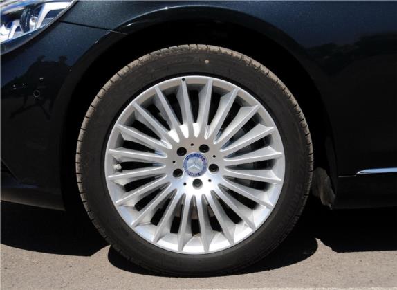 奔驰S级 2014款 S 500 L 其他细节类   前轮